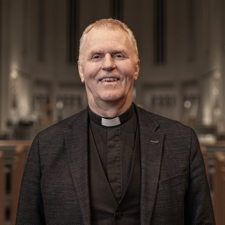 Sr. Eiríkur Jóhannsson